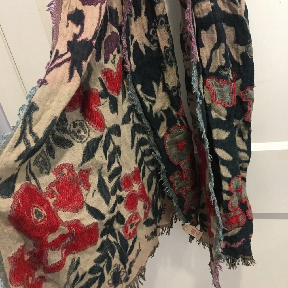 Anthropologie scarf - Picture 1 of 4